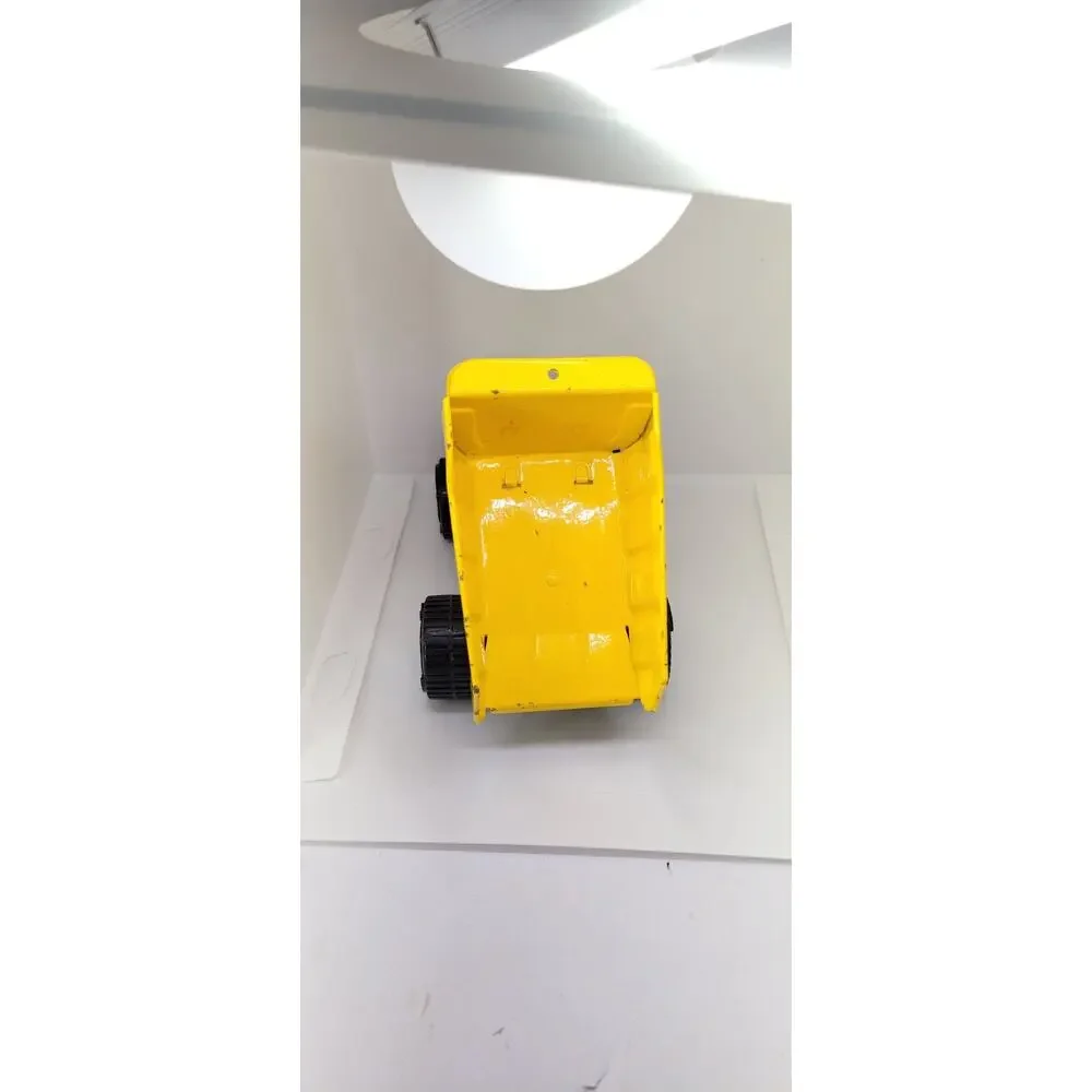 Vintage 80's Tonka Dump Truck, 8